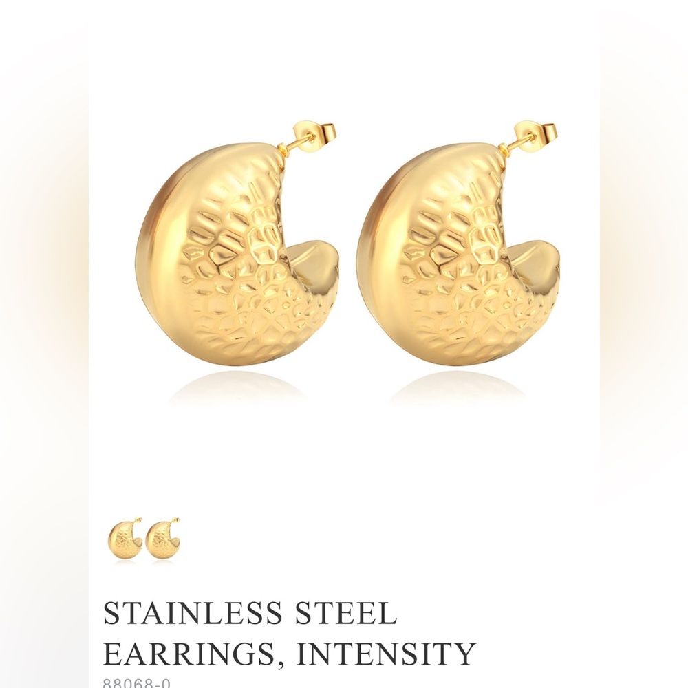 18K GOLD PLATED EARRINGS
